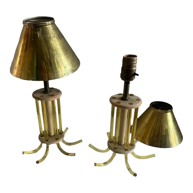 1970s Lucite Entrance Table Lamps - a Pair For Sale