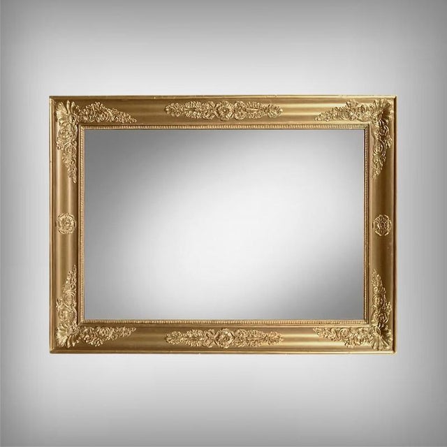 Mid-Century Modern Giltwood Mirror, in Very Good conditions. Designed before 1890