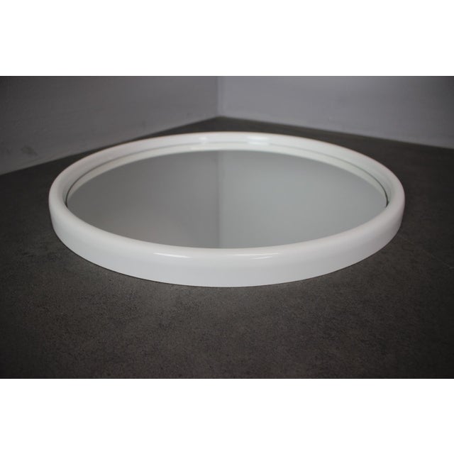 1960s Mid-Century Round White Mirror from APPL Spiegel, Germany, 1960s For Sale - Image 5 of 6