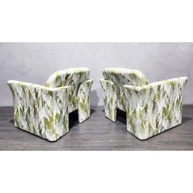 Textile Mid 20th Century Vladimir Kagan Style Lounge Chairs in French Upholstery - Set of 2 For Sale - Image 7 of 12