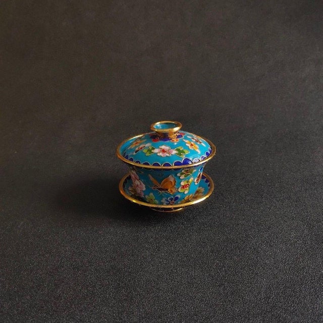Dimensions: Diameter 8cm (3.15") x Height 7cm (2.76") Weight: 158 grams (approx. 0.35 lbs) Material: Copper body with...
