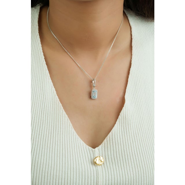 1.9ct Ice Blue Aquamarine & Diamond Halo Pendant With Locking Bail in 14k Gold For Sale - Image 10 of 14