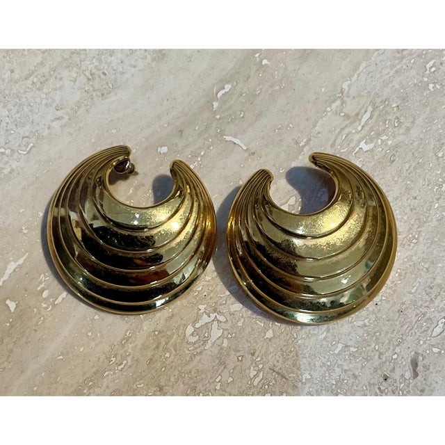 Mid-Century Modern Vintage Large Croissant Tiered Earrings For Sale - Image 3 of 12