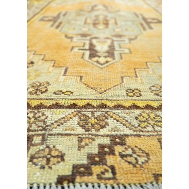 Textile Turkish Vintage Rug 3'3" x 5'10" #19811 For Sale - Image 7 of 8