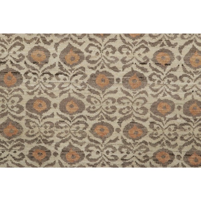 Made with hand-knotted wool, this 3x4 rug is a sophisticated addition to Rug & Kilim’s Block Print collection—an...