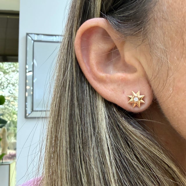 Rose Christian Dior ÉToile Des Vents 18k Rose Gold Diamond Single Pink Stud Earring For Sale - Image 8 of 8