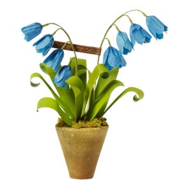 Example of Traditional Decorative Objects