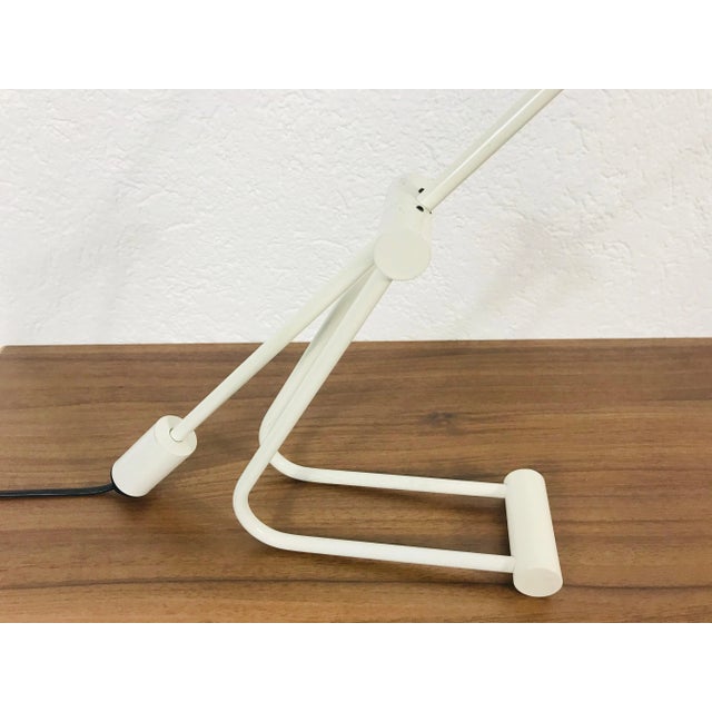 Metal 1980s Italian Adjustable White Metal Table Lamp For Sale - Image 7 of 10