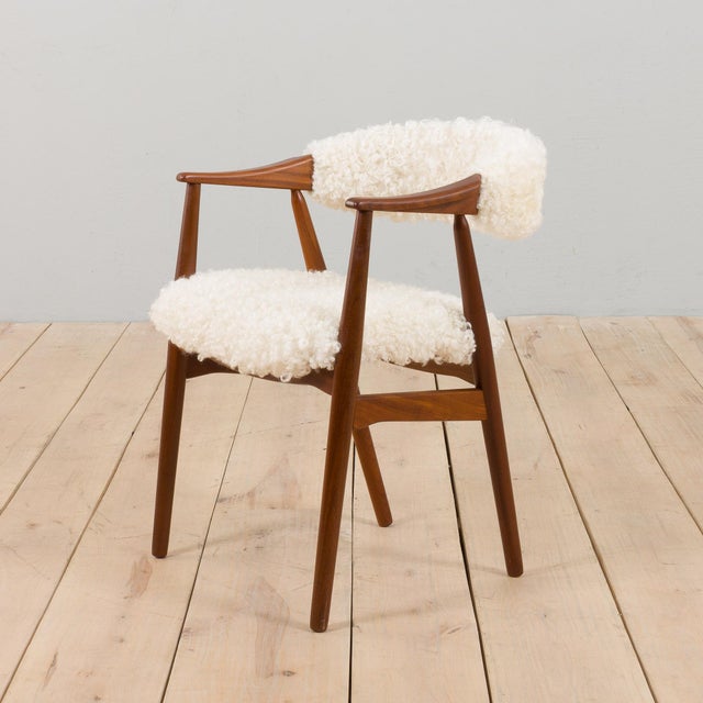 Farstrup Teak Chair in Natural Sheepskin Upholstery by Th. Herlev for Farstrup Møbler, 1960s For Sale - Image 9 of 14