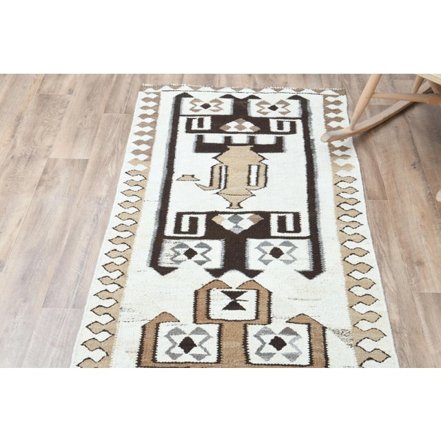 1970s 1970s Turkish Oushak Handmade Wool Cotton Beige Runner Rug For Sale - Image 5 of 11