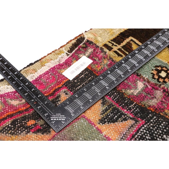 Mid 20th Century Vintage Turkish Yastik Rug - 01'08 X 03'01 For Sale - Image 5 of 8