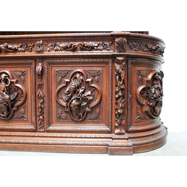Large French Hunt Cabinet in Oak attributed to Alexander Roux, 1870s For Sale - Image 6 of 18