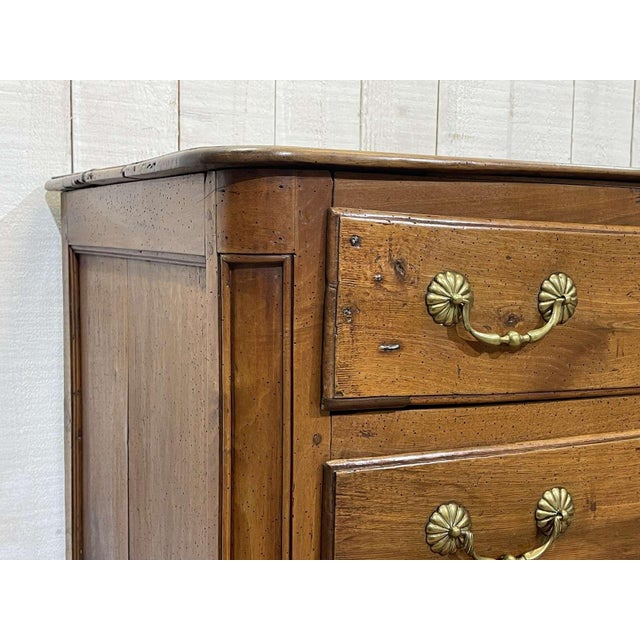 Antique Chest of Drawers in Walnut and Fir, 1700s For Sale - Image 10 of 18