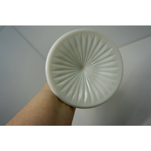 Mid-Century Modern Vintage 12" Tall Milk Glass Geometric Sunburst Trophy Vase - Mid-Century For Sale - Image 3 of 4