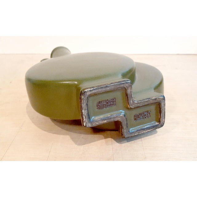 Early 20th Century Chinese Porcelain Teadust Glaze Taoping Moon Flask Vase For Sale In Portland, OR - Image 6 of 8