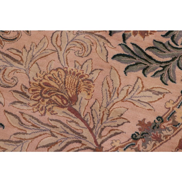 Floral 1990's Pak-Persian Tan/Green Wool Round Rug- 8'2'' X 8'2'' For Sale In New York - Image 6 of 9
