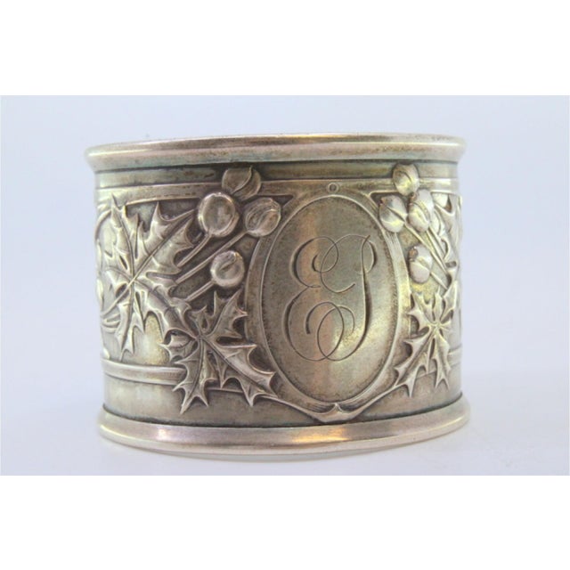 Silver Napkin Ring with Raised Floral Motifs Surrounding a Monogram Card. For Sale - Image 3 of 8