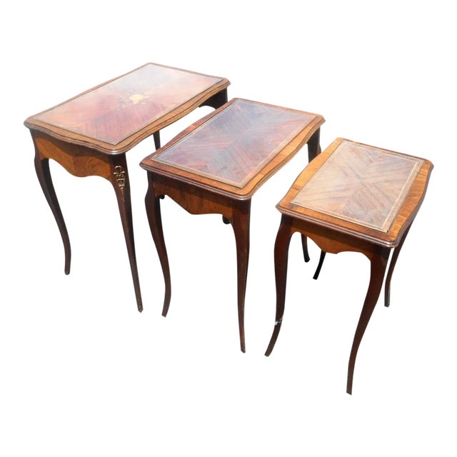 1950s French Regency Satinwood Inlay Nesting Side Tables - Set of 3 For Sale