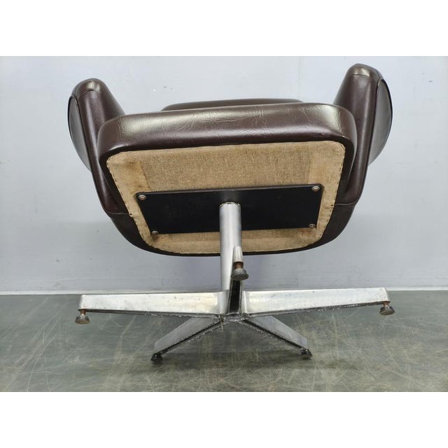 Italian Swivel Lounge Chair by Mobiltecnica Torino, 1960s For Sale - Image 3 of 15