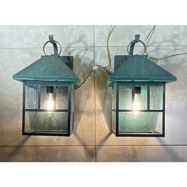 American Pair of Vintage Solid Brass Outdoor Lanterns – Arts & Crafts Mission Style For Sale - Image 3 of 13