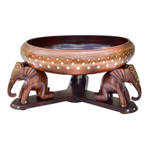 Early 20th Century Hand-Carved & Inlaid Anglo-Indian Bowl on Elephants Base