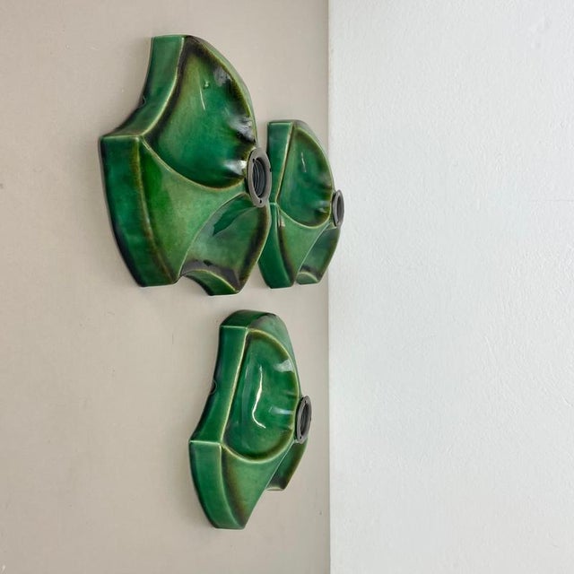 Sputnik Green Ceramic Wall Lights attributed to Pan Ceramics, Germany, 1970s, Set of 3 For Sale - Image 9 of 16