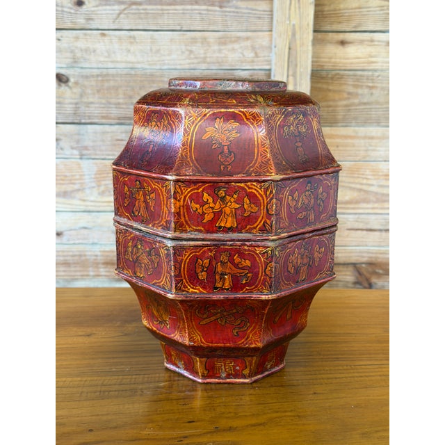 Antique Chinese Red and Gold Lacquer Octagonal Tiered Wedding Box For Sale - Image 10 of 12