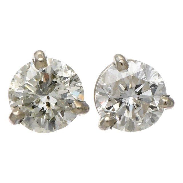 14KW Diamond(0.97) Stud Earrings, 2 pieces For Sale