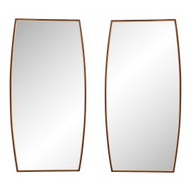 Example of United Furniture Corporation Mirrors