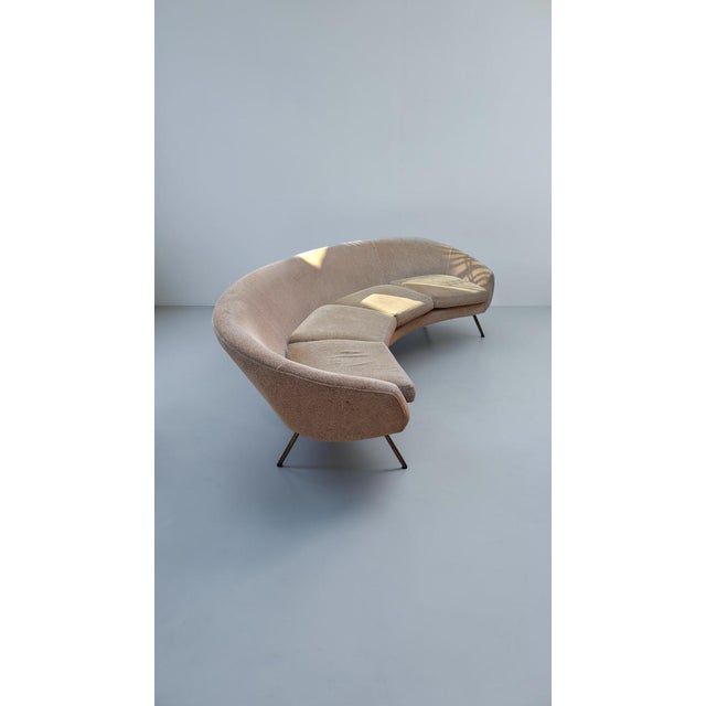 Mid-Century Modern Large Curved Fabric Sofa with Brass Legs, Italy, 1950s For Sale - Image 3 of 10