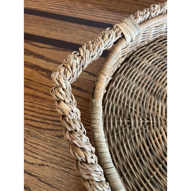 Vintage Woven Wicker Rattan Fish-Shaped Decorative Basket Tray For Sale - Image 11 of 14