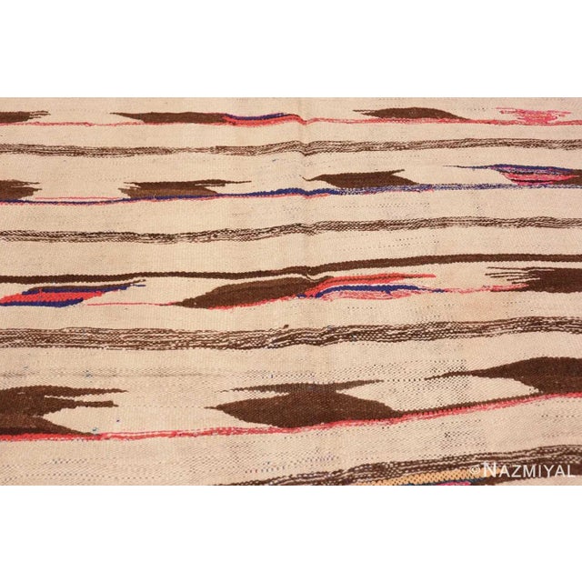 Moroccan Nazmiyal Collection Tribal Flatweave Vintage Moroccan Kilim Rug For Sale - Image 3 of 6