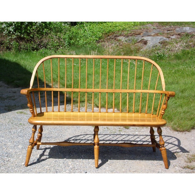 Vintage Ethan Allen 1776 Solid Maple Deacons Bench Windsor Back Settee