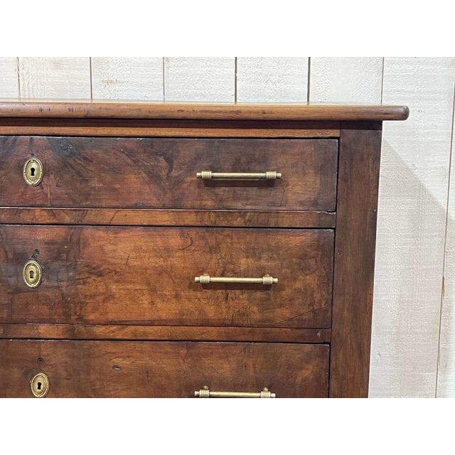 Late 19th Century Walnut Chest of Drawers For Sale - Image 9 of 18