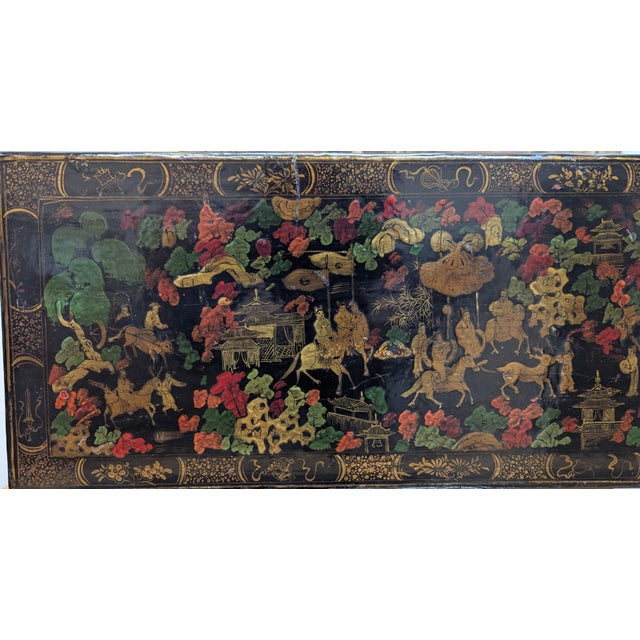 Brown Antique Chinoisiere Lacquered Box For Sale - Image 8 of 12