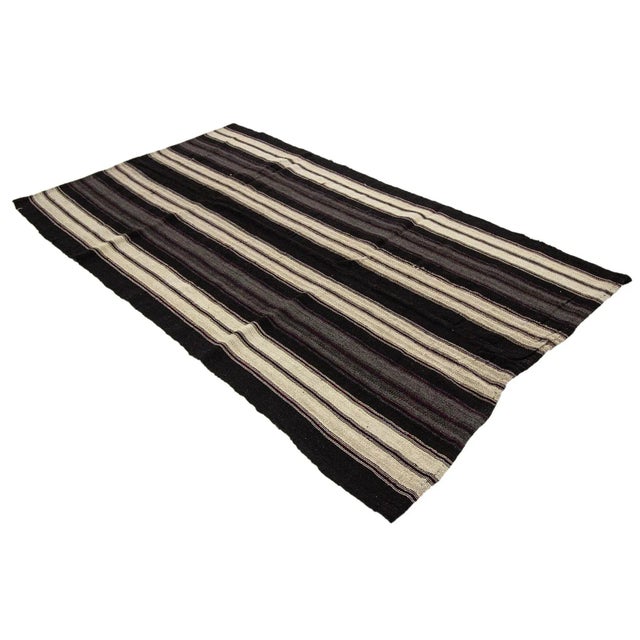 1960s Vintage Striped Handwoven Kilim Rug- 5′2″ × 9′2″ For Sale - Image 4 of 7