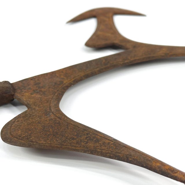 African Early 20th Century Central African Throwing Knife Mambele Type Currency For Sale - Image 3 of 7
