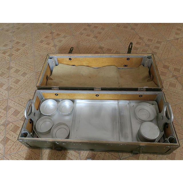 Military Box of the First World War, in Metal, for the Provision of 3 Officers with All Its Accessories, 1890s, Set of 15 For Sale - Image 6 of 18