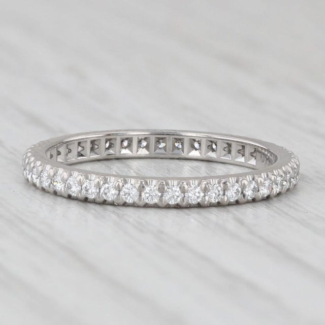 This lovely Tiffany Soleste ring comes with an outer blue Tiffany box and new inner velveteen black box. Gemstone...