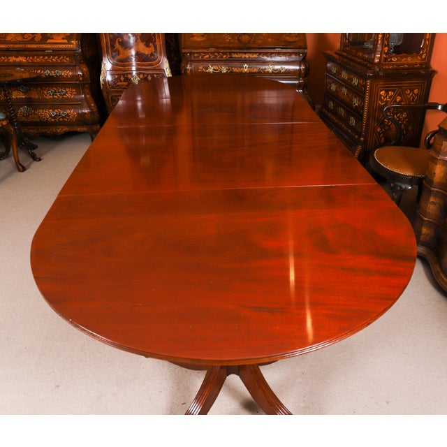 Antique George IV Regency Triple Pillar Dining Table, 1830s For Sale - Image 12 of 18