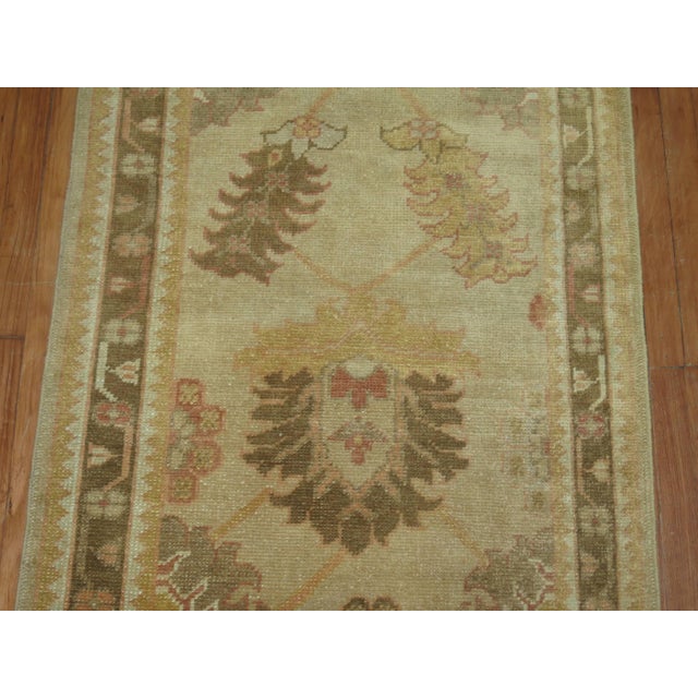Early 21st Century Traditional Wool Turkish Oushak Runner - 3'1" x 15'2" For Sale In New York - Image 6 of 6