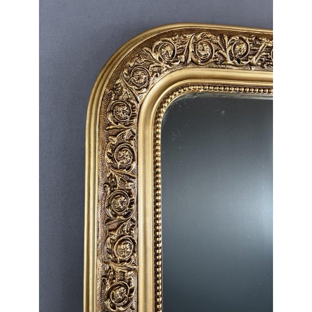 19th Century Louis Philippe Gilded Carved Wooden Mirror For Sale - Image 3 of 5