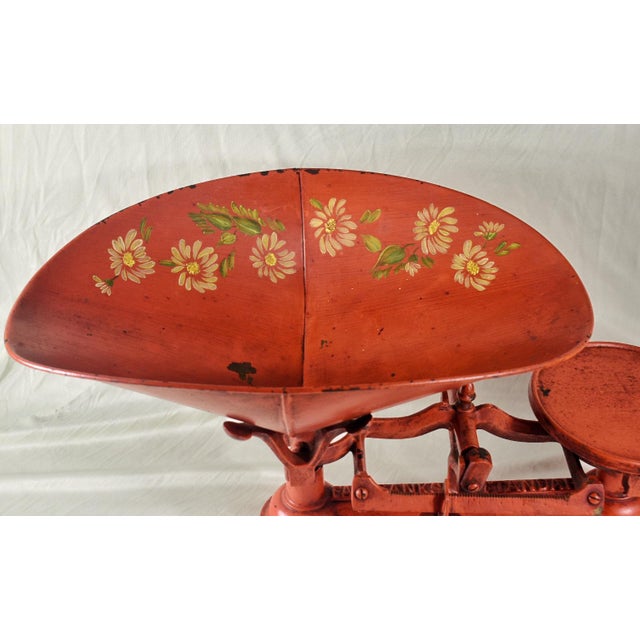 Antique Fairbanks Cast Iron Balance Scale with Hand-Painted Floral Pan A distinctive antique Fairbanks balance scale...