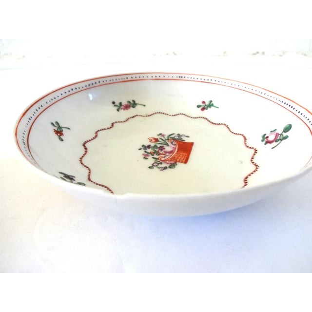 Antique 18th Century Chinese Export Porcelain Famille Rose Flower Basket Teacup and Saucer For Sale - Image 9 of 11