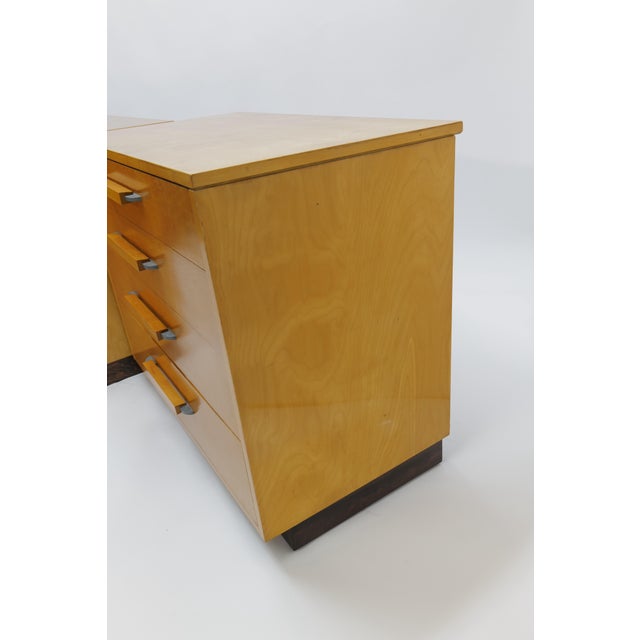 Rare Pair of Eliel & Pipsan Saarinen Chests for Johnson Furniture, 1940s For Sale - Image 12 of 16