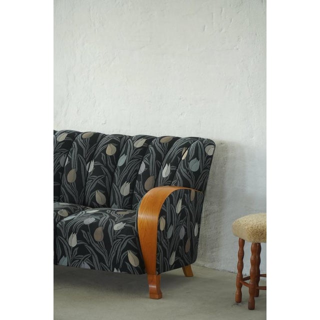Danish Art Deco 3-Seater Sofa in Elm with Floral Upholstery, 1940s For Sale - Image 14 of 18