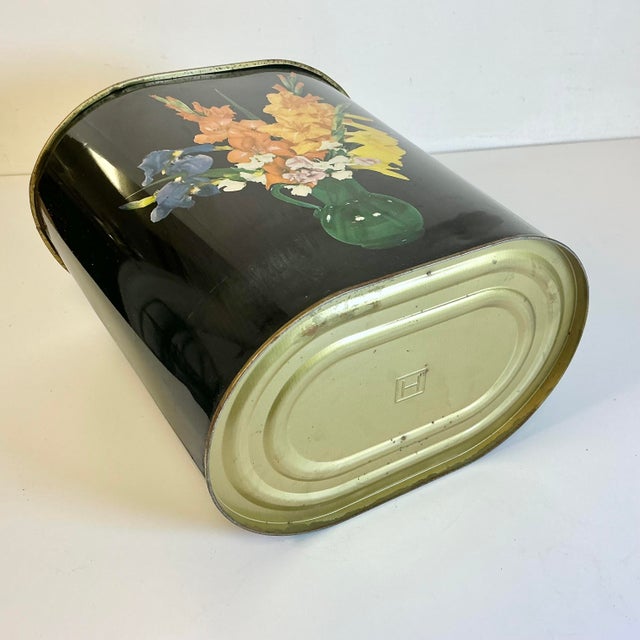 Mid-Century Boho Chic Metal Wastebasket. For Sale - Image 14 of 14