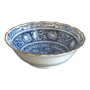 Vintage Japanese Decorative Porcelain Bowl