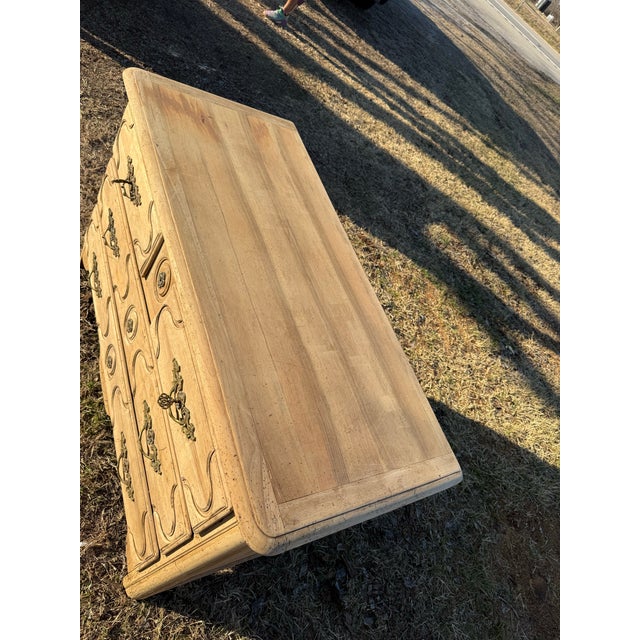 19th Century Louis XV Walnut Bleached Chest of Drawer / Commode For Sale - Image 9 of 11