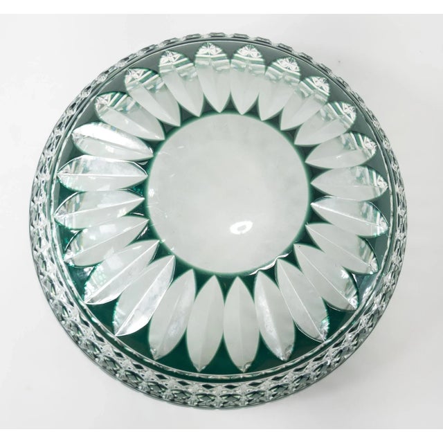 Early 20th Century Val Saint Lambert Green Cut to Clear Lead Crystal Bowl For Sale - Image 9 of 12